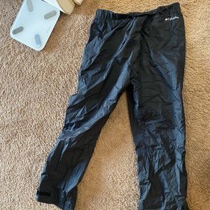 Large black columbia rain pants